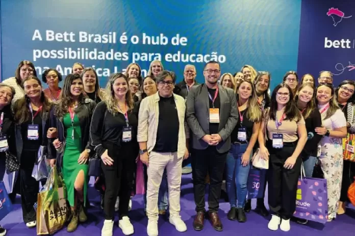 A ação também garante que os profissionais estejam preparados para atuar com as melhores práticas pedagógicas e com conhecimentos relevantes para a área - Secom/Poá
