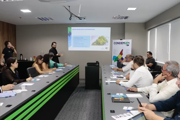 A iniciativa busca fomentar o crescimento econômico e sustentável dos municípios paulistas, oferecendo linhas de crédito e suporte técnico para projetos que incentivem a geração de emprego, renda e inovação - Luana Bergamini/Secop Suzano